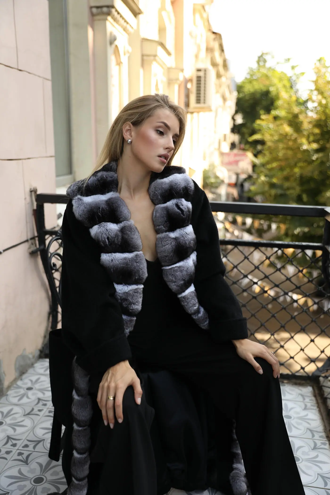 Кашемировое пальто Loro Piana с мехом шиншиллы